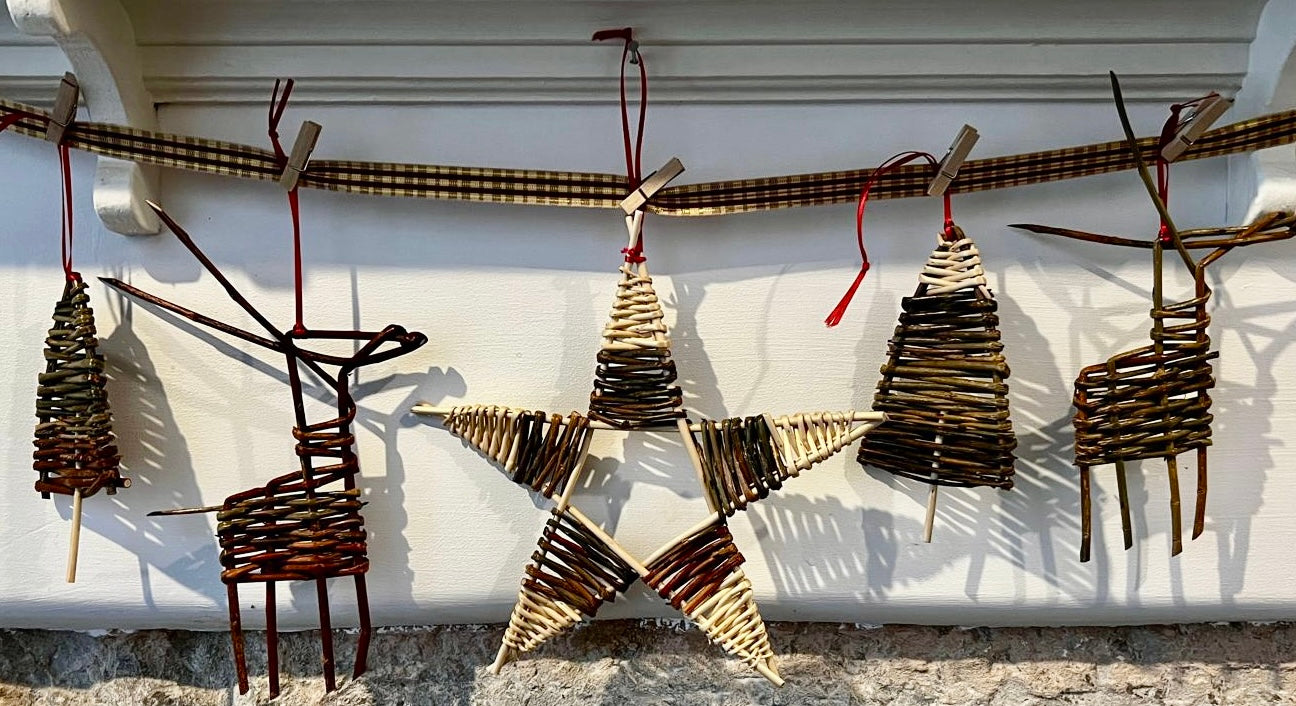 Willow Christmas decoration workshop with Maggie Evans