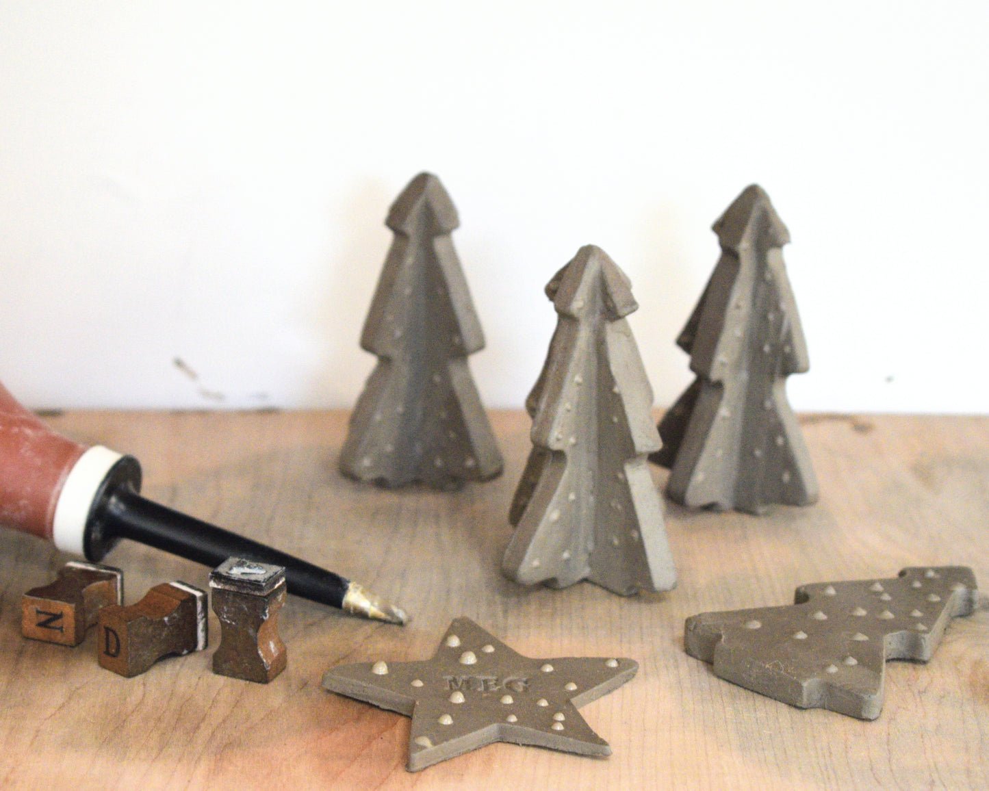 Make your own ceramic Christmas tree decorations with Lille Latham